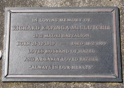 Ashes plot of Richard Kapinga McClutchie at the North Shore Memorial Cemetery