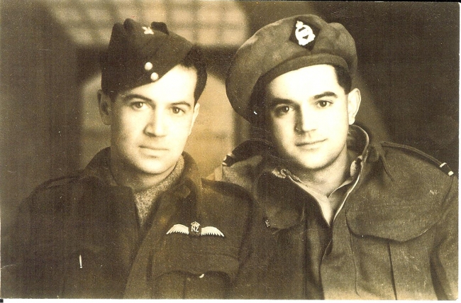 P/O Joe Moffat RNZAF & 2nd Lieut Allan Moffat 28 Batt