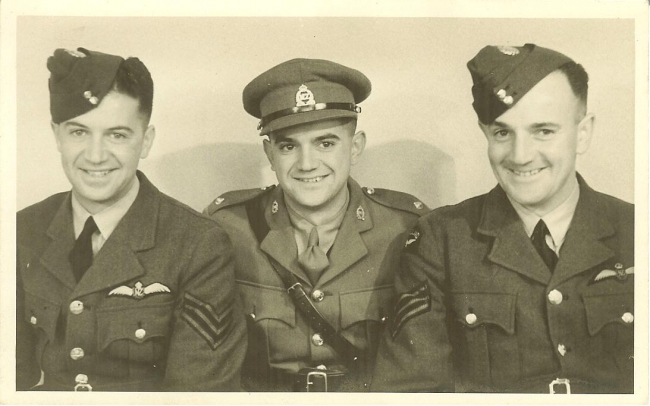 Moffat family at war