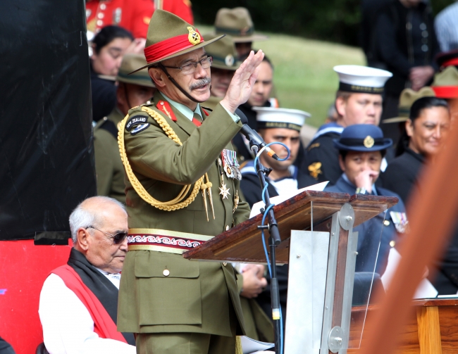 Governor General gives an historical reading