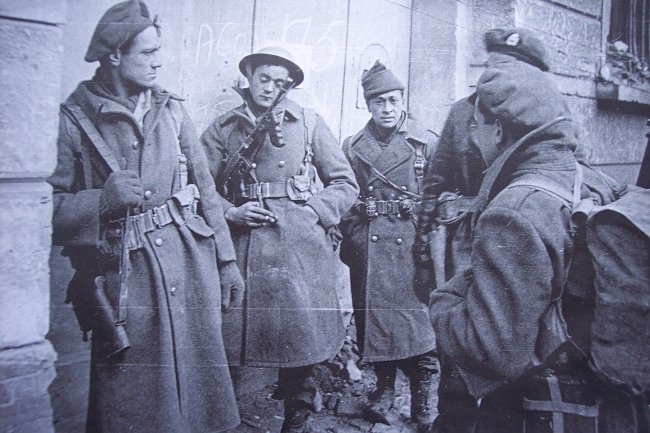 Henry Mackey and comrades (Italy)