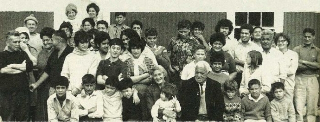Mr & Mrs Tamepo with relatives