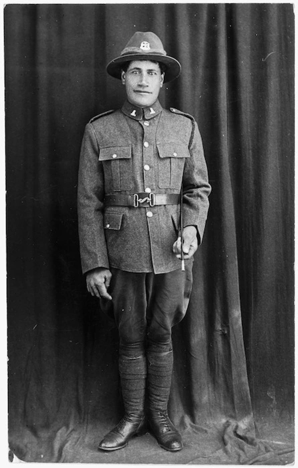 A Māori man in a First World War uniform