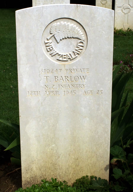 Tiri Barlow's grave