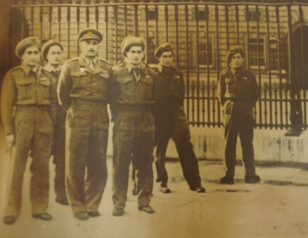 Outside Buckingham Palace UK 1945