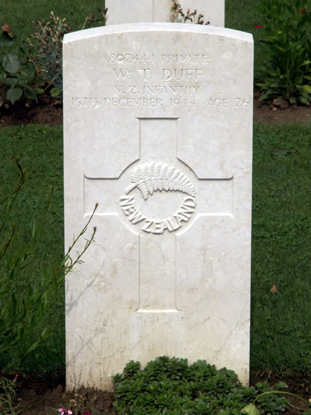 William Takiwa Duff's grave