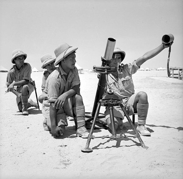 Training in the use of a mortar, 1941