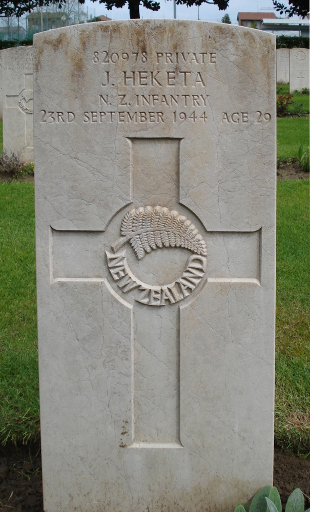 John Heketa's grave