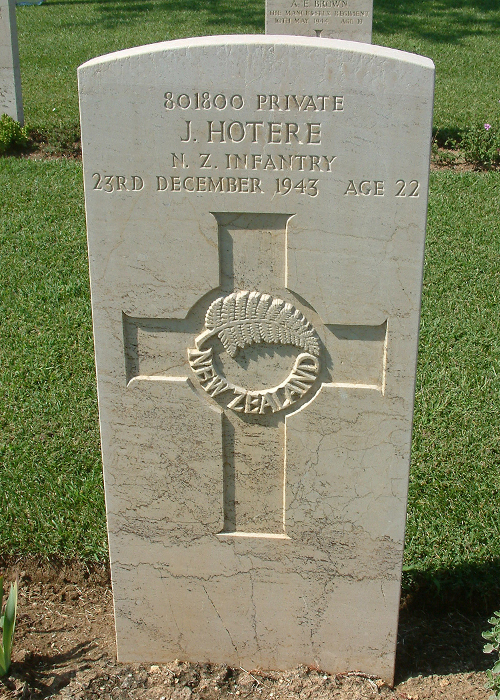 Jack Hotere's grave