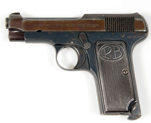Italian pistol, a war souvenir