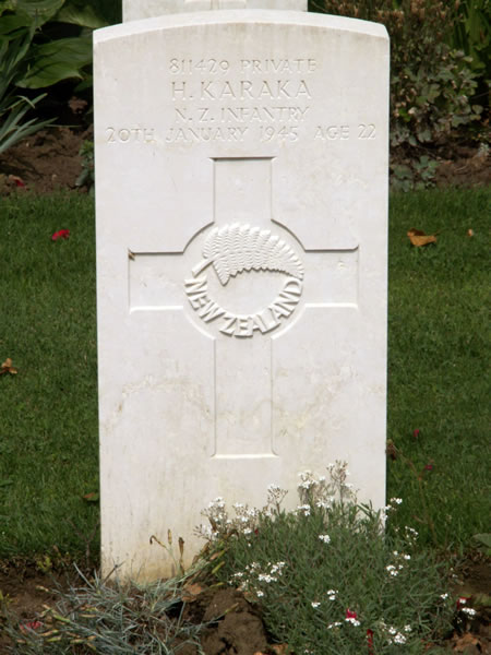Hoane Karaka's grave