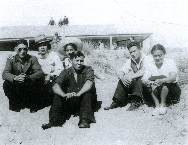 Mango and Te Rakaherea Hakaraia, Ōtaki beach