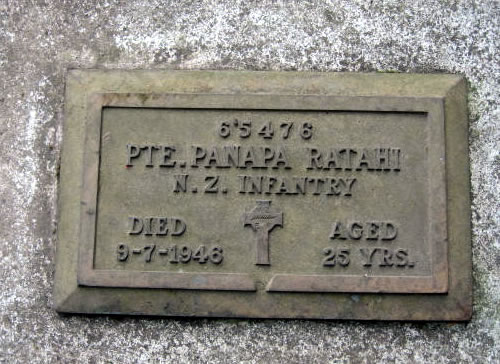 Panapa Ratahi's grave