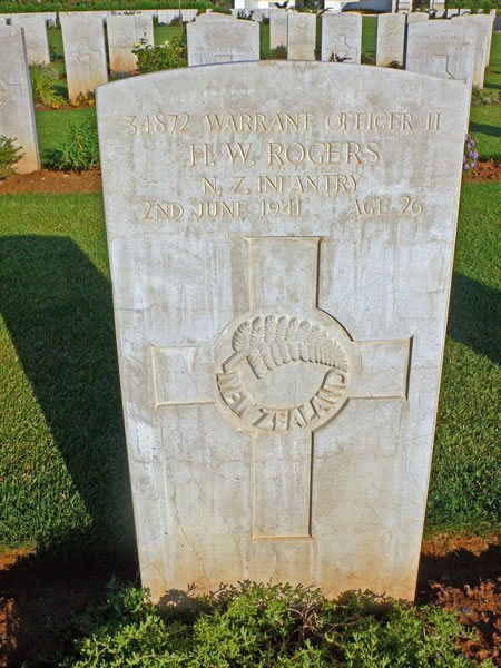 Henry William Rogers' grave