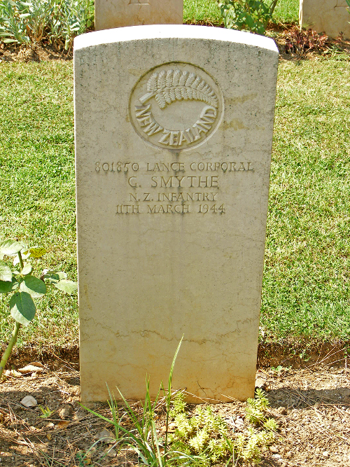 Graham Smythe's grave