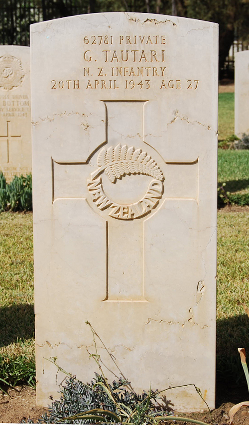 Graham Tautari's grave