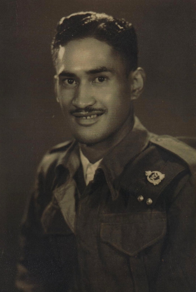 Tena Henry Karena
