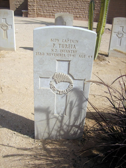 Parekura Tureia's grave