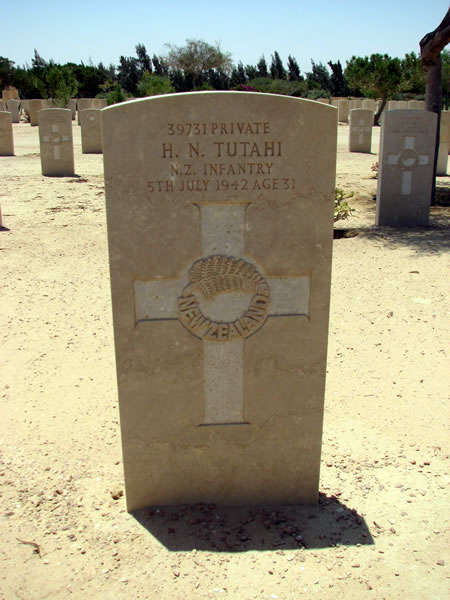 Hughie Ngarino Tutahi's grave