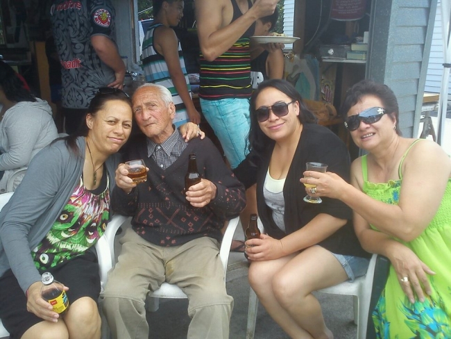 Archie and whanau