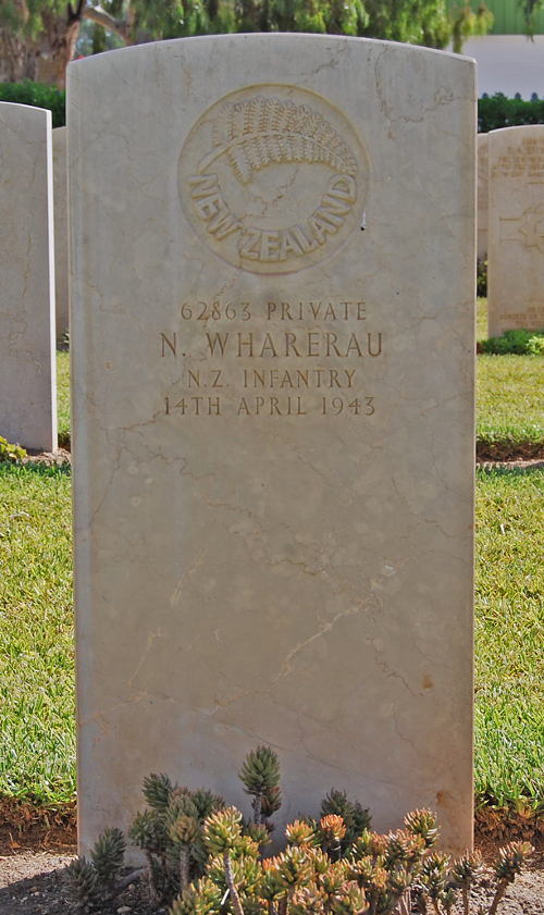 Nick Wharerau's grave