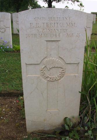 Grave of  Sgt P R Te Rito MM