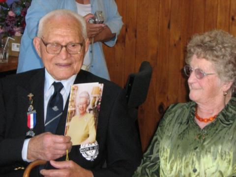 Bill & Alice Williams-Telegram from the Queen