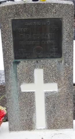 Ratahi Te Kani's gravestone