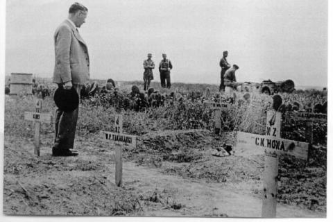 Graves of Wireti Takarangi and Kira Hona