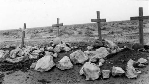 Desert graves, Libya