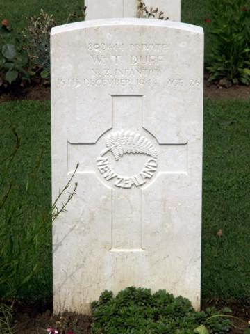 William Takiwa Duff's grave