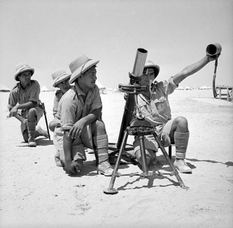 Training in the use of a mortar, 1941