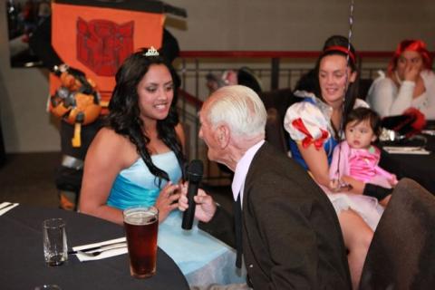 Archie sings to his mokopuna