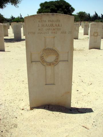 Jim Hauraki's grave
