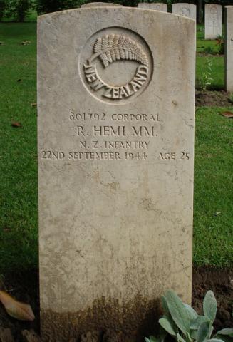 Rawiri Hemi's grave