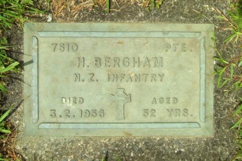 Henery Berghan's grave