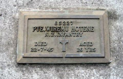 William Hotene's grave
