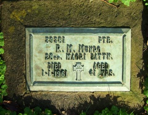 Marsh Munro's grave