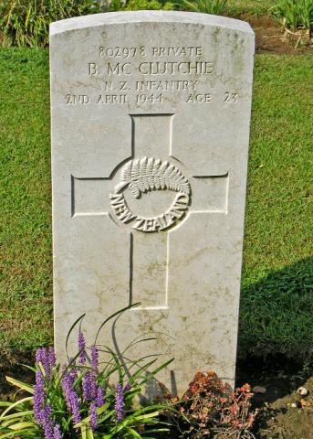 Bill McClutchie's grave