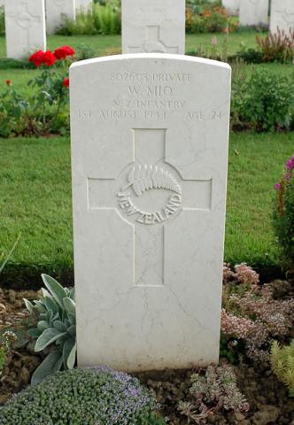 Wetini Mio's grave