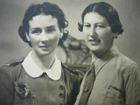 Wartime NZEF nursing sisters..