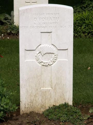 Raniera Dan Pohatu's grave
