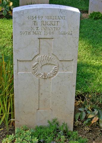 Tene Rickit's grave