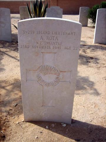 Aubrey Rota's grave