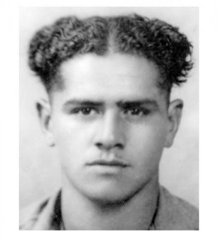 McLean Taare