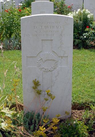 Dixon Tawhiao's grave