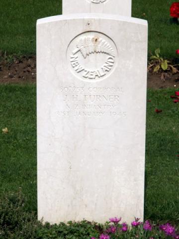 John Harry Turner's grave