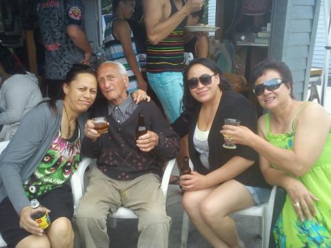 Archie and whanau