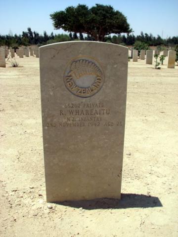 Rongo Whareaitu's grave