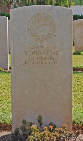 Nick Wharerau's grave